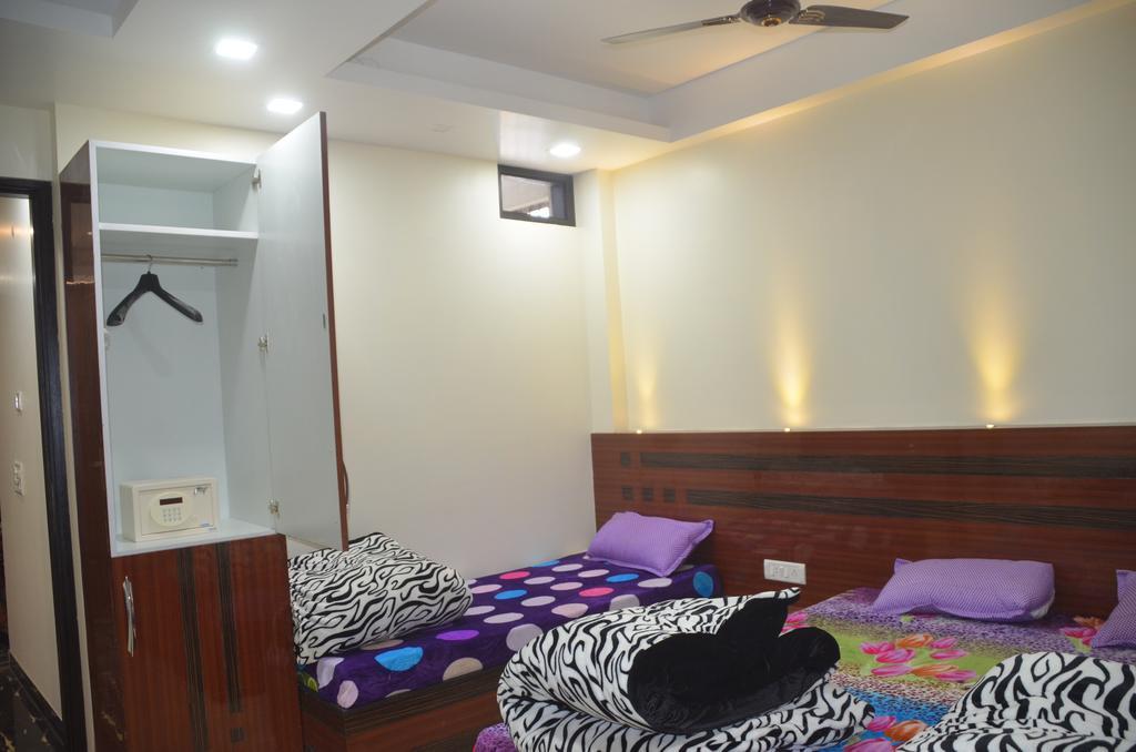 Hotel Goel Residency Delhi  Habitación foto